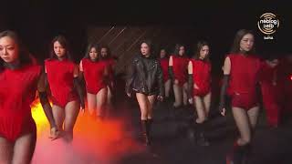 Download lagu like Jennie - Jennie Golden Disc Mirror Perfomance 2025 mp3 Download lagu like Jennie - Jennie Golden Disc Mirror Perfomance 2025 mp3