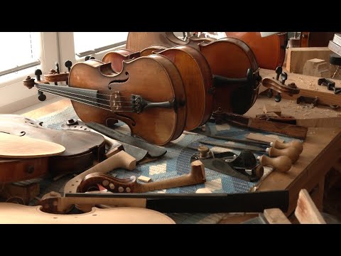 A füleki Molnár Péter hegedűkészítő műhelyében jártunk