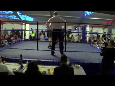 Louis Taylor vs Gary Bodger - Rumble in the Jungle