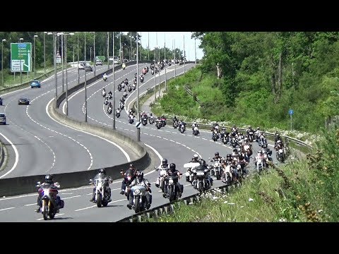 Hells Angels Motorcycle Club at Handcross Hill On The Euro Run Ride Out To Brighton UK