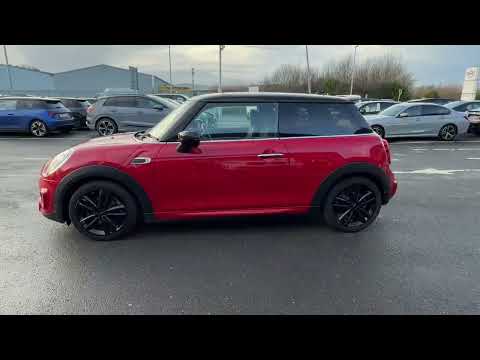 Mini Cooper 3-Door Cooper Sport - Image 2