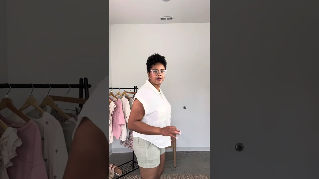 Joan patch pocket shorts in olive try on (size L)