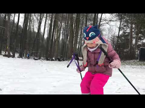 Przedszkolak na biegówkach