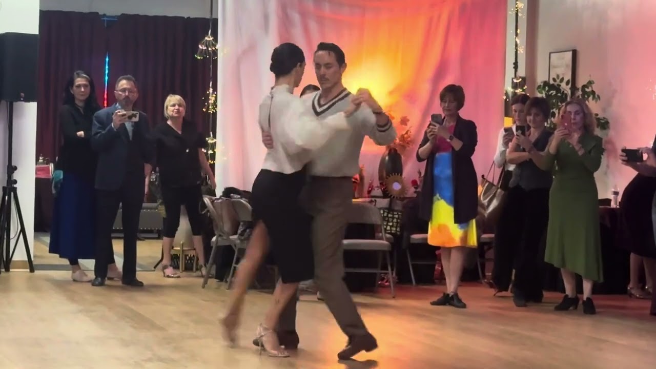 David Palo & Virginia Vasconi. Tango lessons at El Yeite Milonga of Eddy Hernandez February 22, 2025