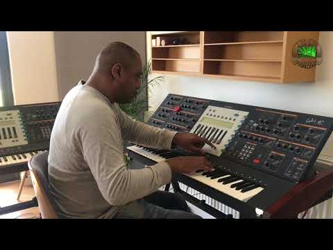 Mike Huckaby - Talks & Plays the Waldorf Wave at Devon Analogue Studio