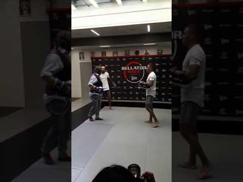 Fun pad session with Aaron Chalmers team for Bellator 200 #aaronchalmers #Bellator #bellator200