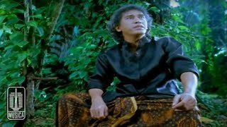 Download lagu Iwan Fals - Kupu - Kupu Hitam Putih mp3