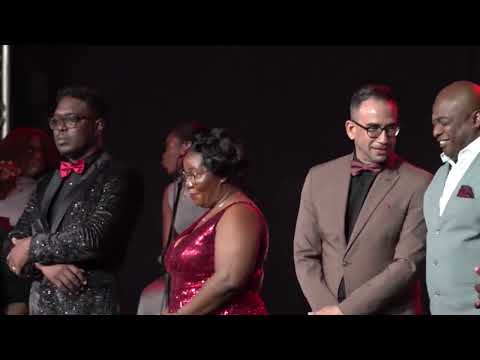 Vestiane Dixon wint Suripop XXII met "mi lobi bon"