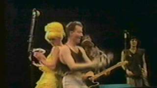 The B-52&#39;s There&#39;s a Moon in the Sky - Rio 1985