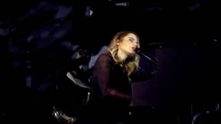 Coeur de Pirate - Cast Away - Zénith de Paris - 02.04.2016