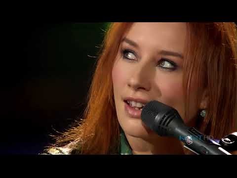 Tori Amos - Jackie’s Strength at PBS Soundstage  - Live in Chicago 2003  -  4K 60fps - Upscale