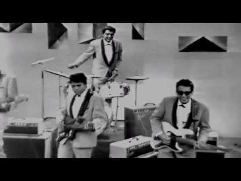 Crazy Rockers  -  Mama Papa Twist (early sixties rock 'n roll / indo rock) live tv show