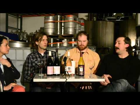 Wine Is Serious Business 299: Gamay Noir With Tom and Kate at the SE Wine Collective