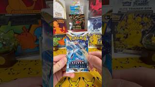 Penultimate pack of Silver Tempest! #PokemonCards #Pokemon #PokemonTCG #PackOpening #SilverTempest