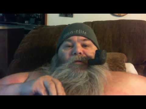 Briar Blade a Box opening  Dagner Pipes a Poker pipe