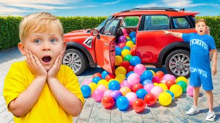 Download lagu Kids play with balloons - Funny stories for kids mp3