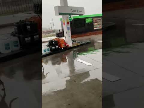 Chuvas forte chega derrubar Bomba, Posto de combustível, Em Canindé de São Francisco Sergipe. 😳