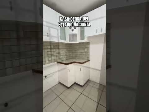 Se alquila casa en Sabana Norte.