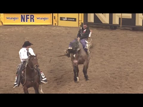 NFR Round 8: Parker Breding dazzles with 92.5 point bull ride