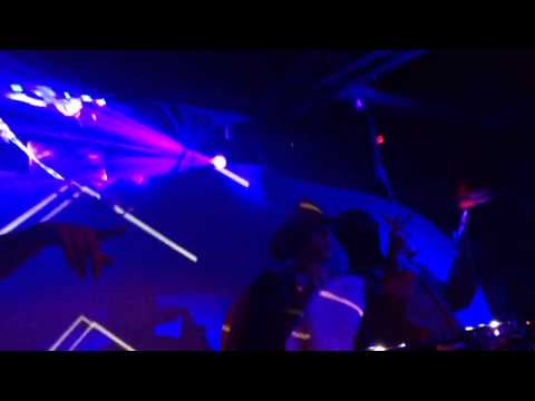 Stylust Beats - Maybe I'm Dreamin' (ft. Emotionz)