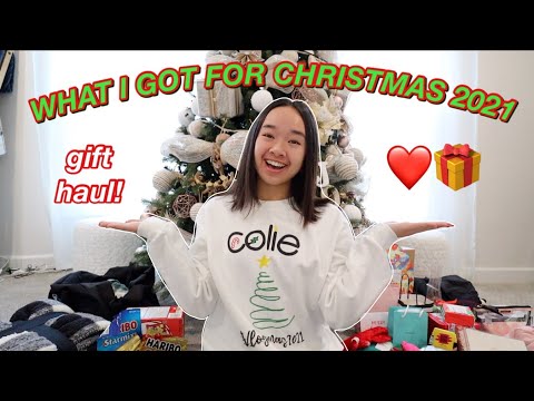 WHAT I GOT FOR CHRISTMAS 2021 ❤️ Vlogmas Day 25!