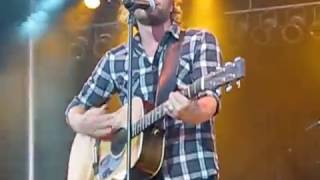 Dierks Bentley ~ Am I the Only One