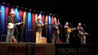 Knee Deep In Bluegrass - Doyle Lawson and Quicksilver