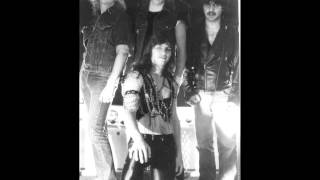 Dark Angel - Gonna Burn (1984 demo) - 02