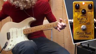 Video thumbnail for Bearfoot FX Honey Bee | Haar Guitars Demo by HaarGuitars