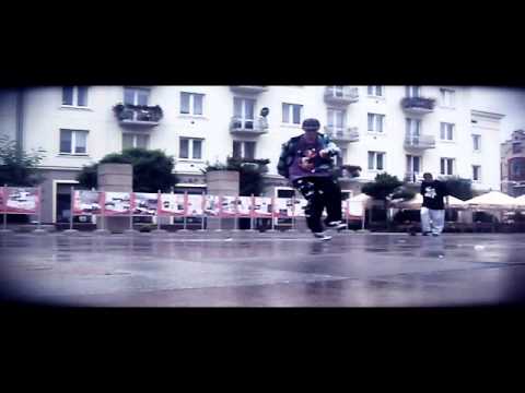 pchełek c-walk - Tusz Na Rekach - Krejzi; jak te dziaciaki co wbily sie przed kamere