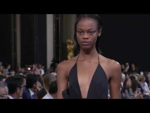 Rochas / Spring Summer 2019 / Fashion Show