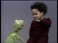 Classic Sesame Street Kermit And Trey Draws A Q Full Version 1972 HQ