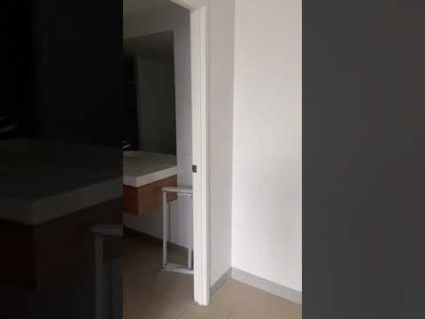 812/565 Flinders Street, Melbourne