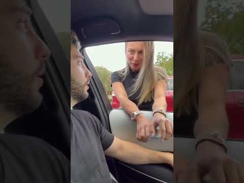 Estas colombianas si hablan rico.