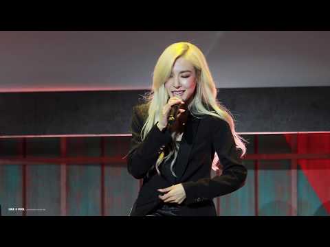 190326 Tiffany Young Lips On Lips Mini Showcase - Runaway