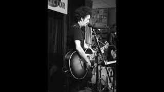 ''God Laughs'' - Willie Nile Trio - Record Collector - Bordentown, New Jersey - April 29th, 2011