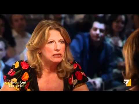 LE INVASIONI BARBARICHE 15/04/2011 - Daria Bignardi intervista Angela Finocchiaro