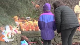 Coping in Newtown, Connecticut, After the School Shooting | The New York Times