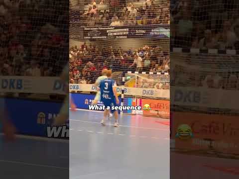 This play has it all, right? 😳 #HBL #DAIKINHBL #Handball