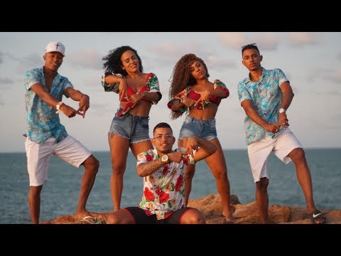 MC ABALO FEAT MC BRISOLA - CAI COM A BUNDA NO CHÃO - CLIPE OFICIAL