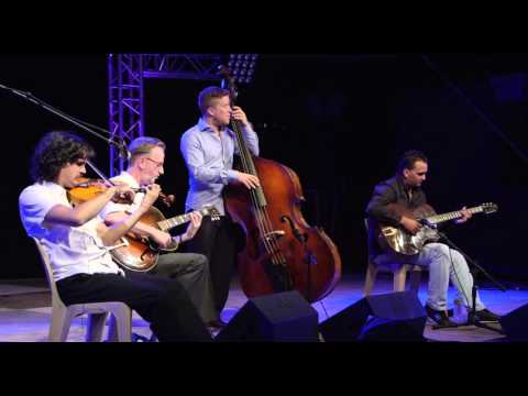 Flamingo by the Tcha Limberger Trio with Mozes Rosenberg 2015