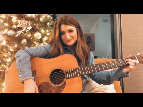 Video thumbnail for The Christmas Song (Chestnuts Roasting on an Open Fire)