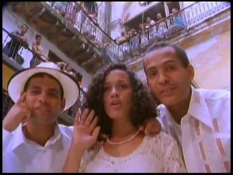 Aguzate by Arte Mixto