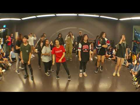 200418 Kpop Dance Off Vol 97: BTS - GoGo