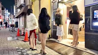 The night town where the voice of a beautiful woman echoes through the cold sky. Tokyo/Ueno