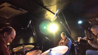 "You Don`t Know What Love Is" Guilfoyle/Ezequiel 4tet - Live in Japan