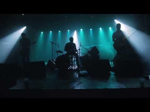 Elektro Guzzi : live aux Trinitaires [MV18]