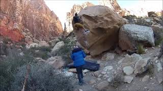 Video thumbnail of The Fountainhead, V9. Red Rocks