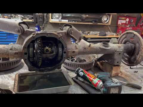 10 bolt chevy fast axle removal