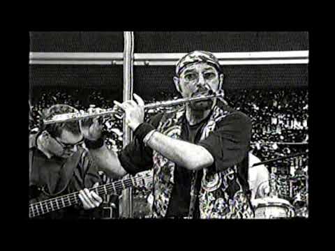 Jethro Tull at brazilian TV show (Programa do Jô)